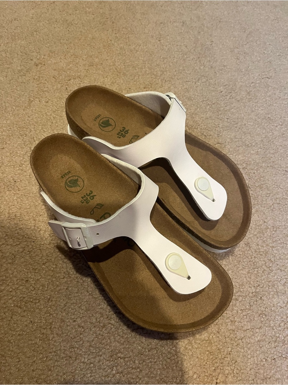 Birkenstock Papillio Gizeh White Thong Sandals platform EU 36 US 7